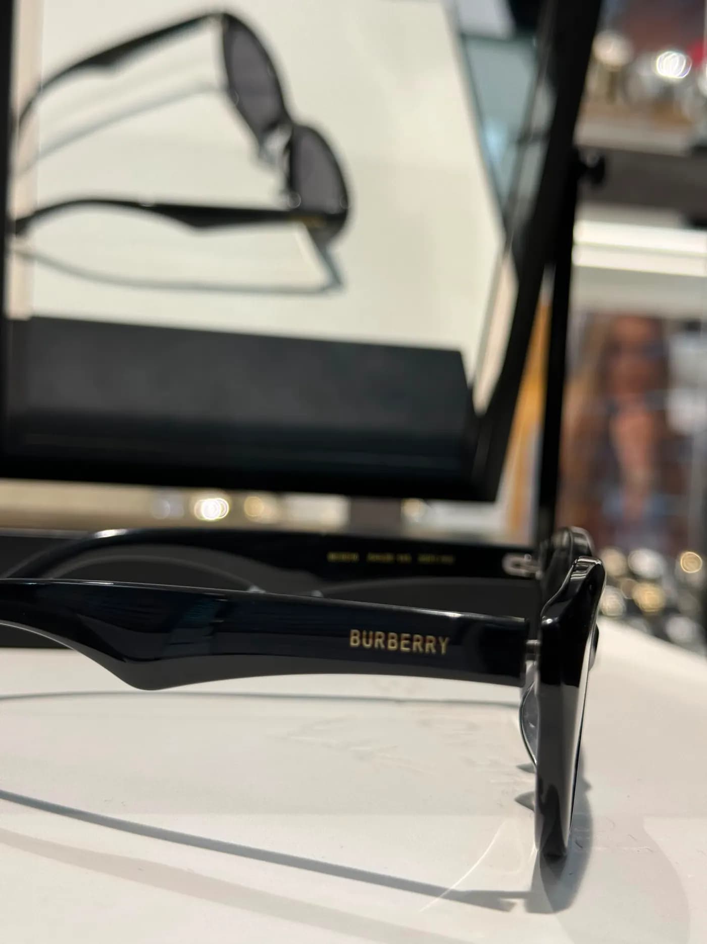 Burberry BU-01