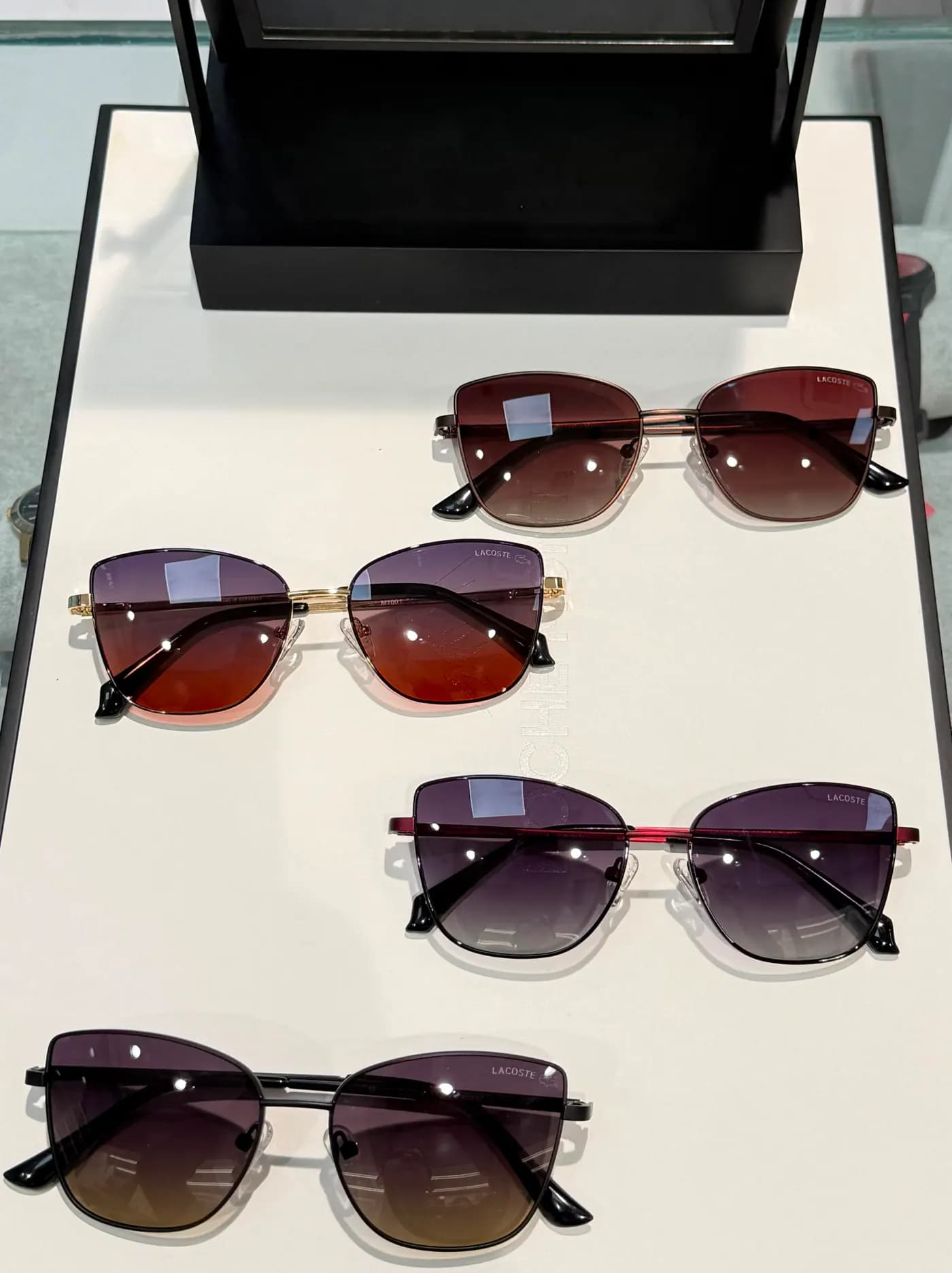 Lacoste LC-43