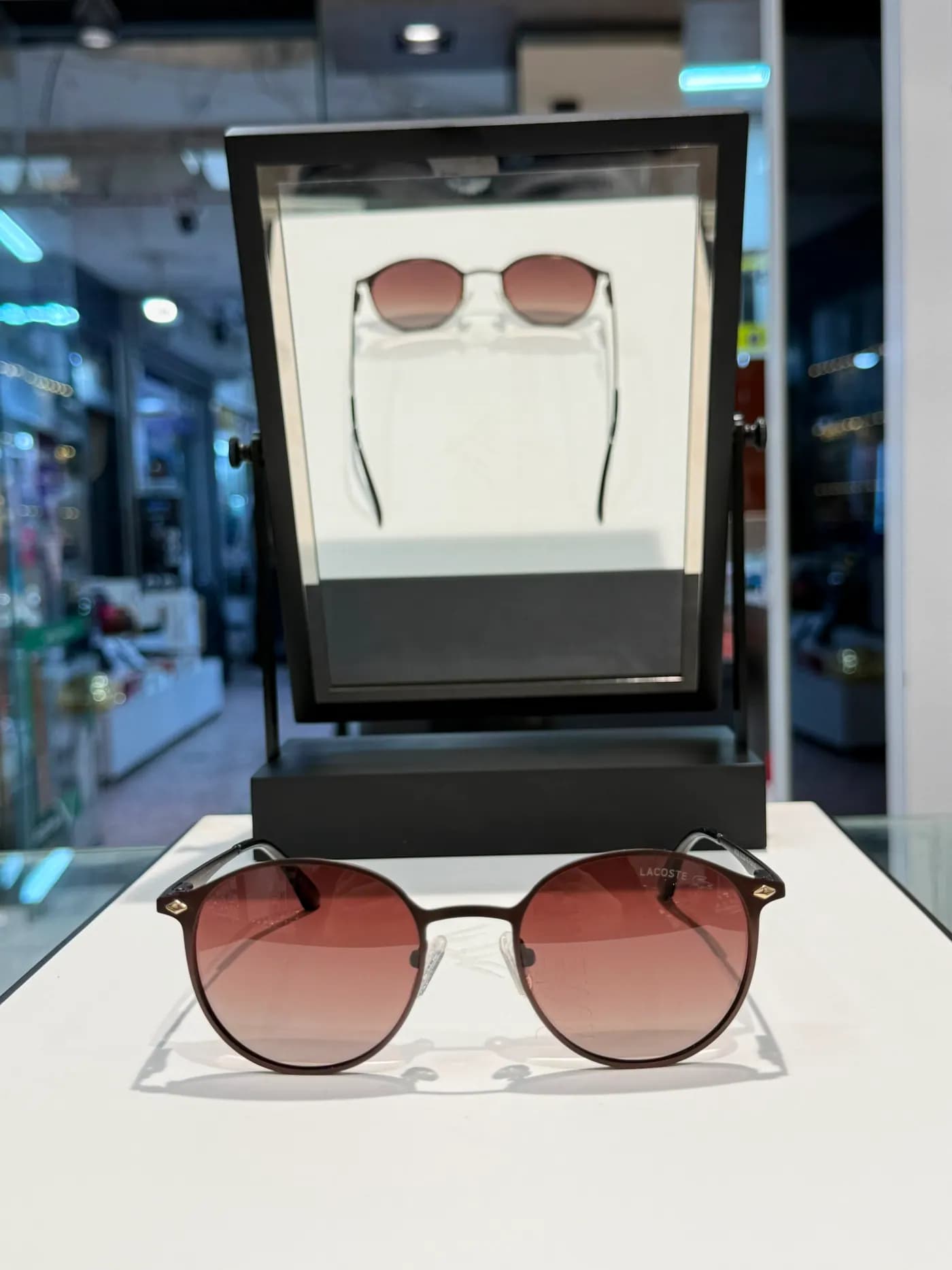 Lacoste LC-46
