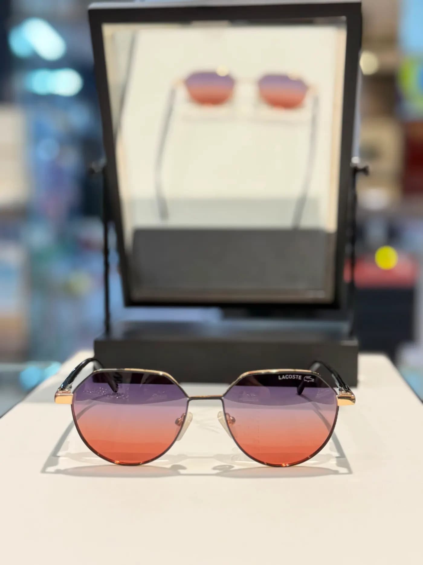 Lacoste LC-52