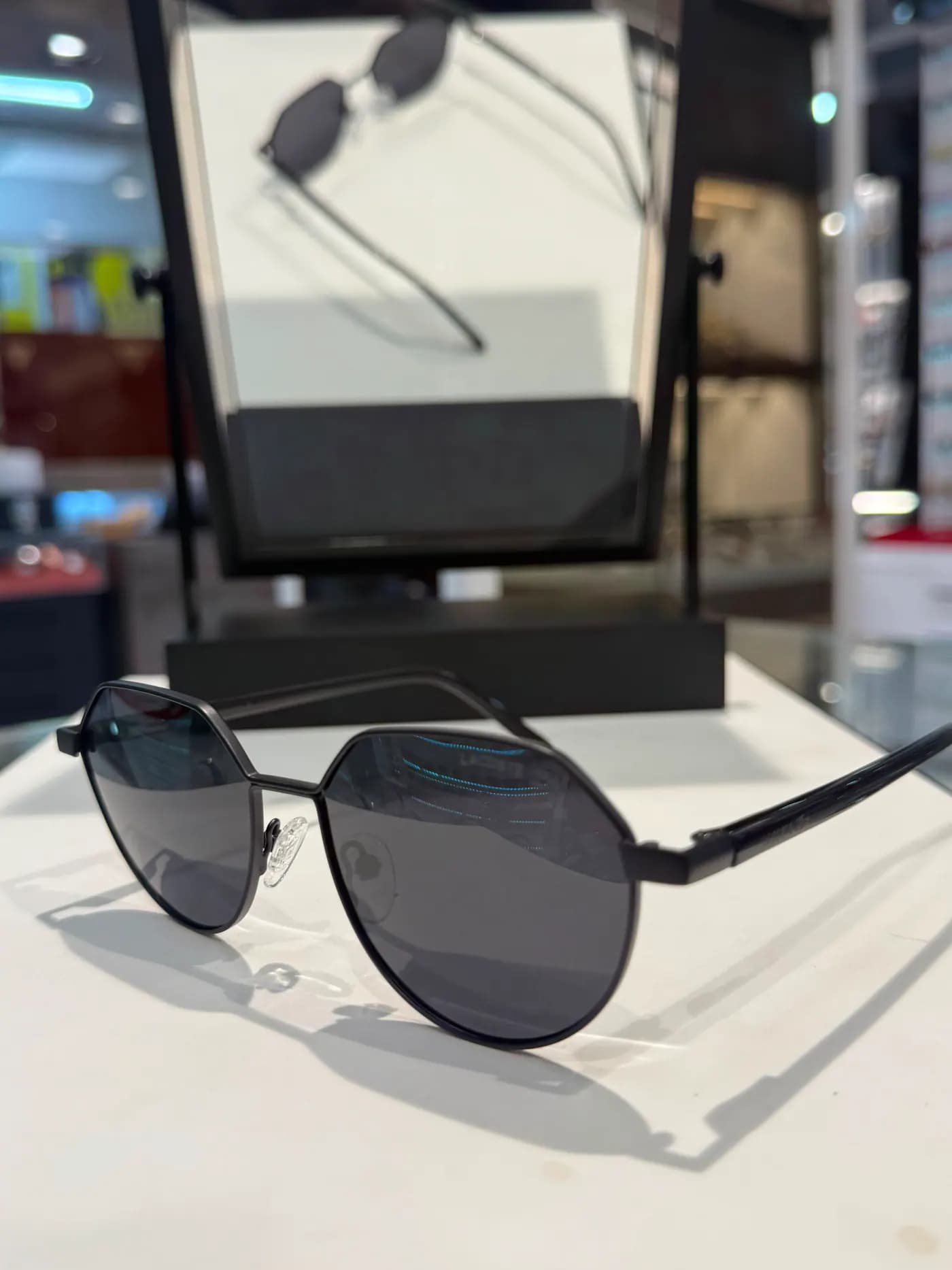Lacoste LC-54