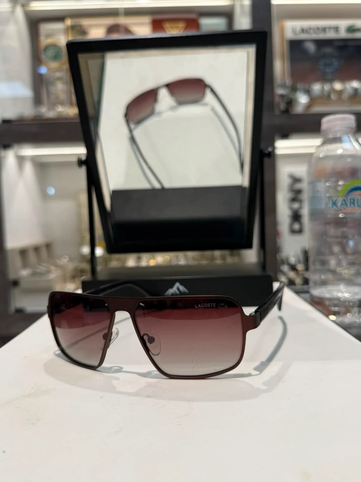 Lacoste LC-01