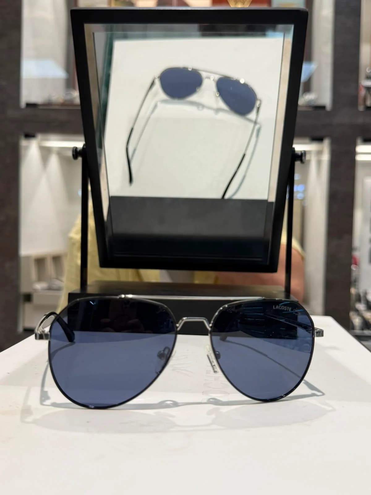 Lacoste LC-18