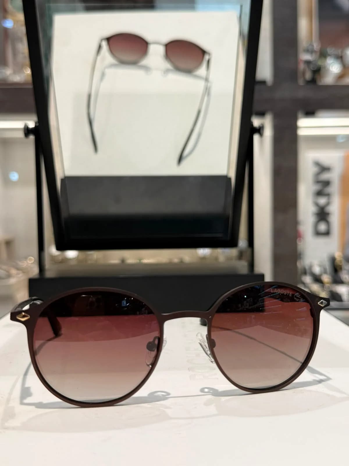 Lacoste LC-19