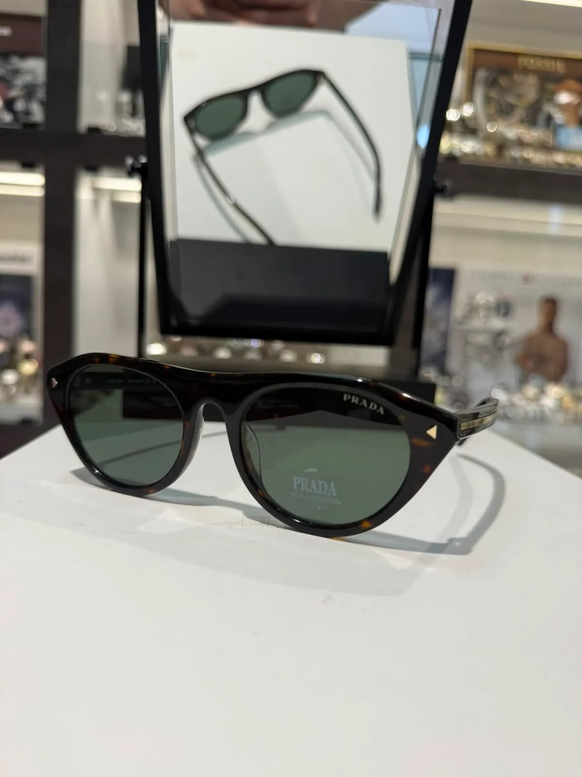 Prada PR-01