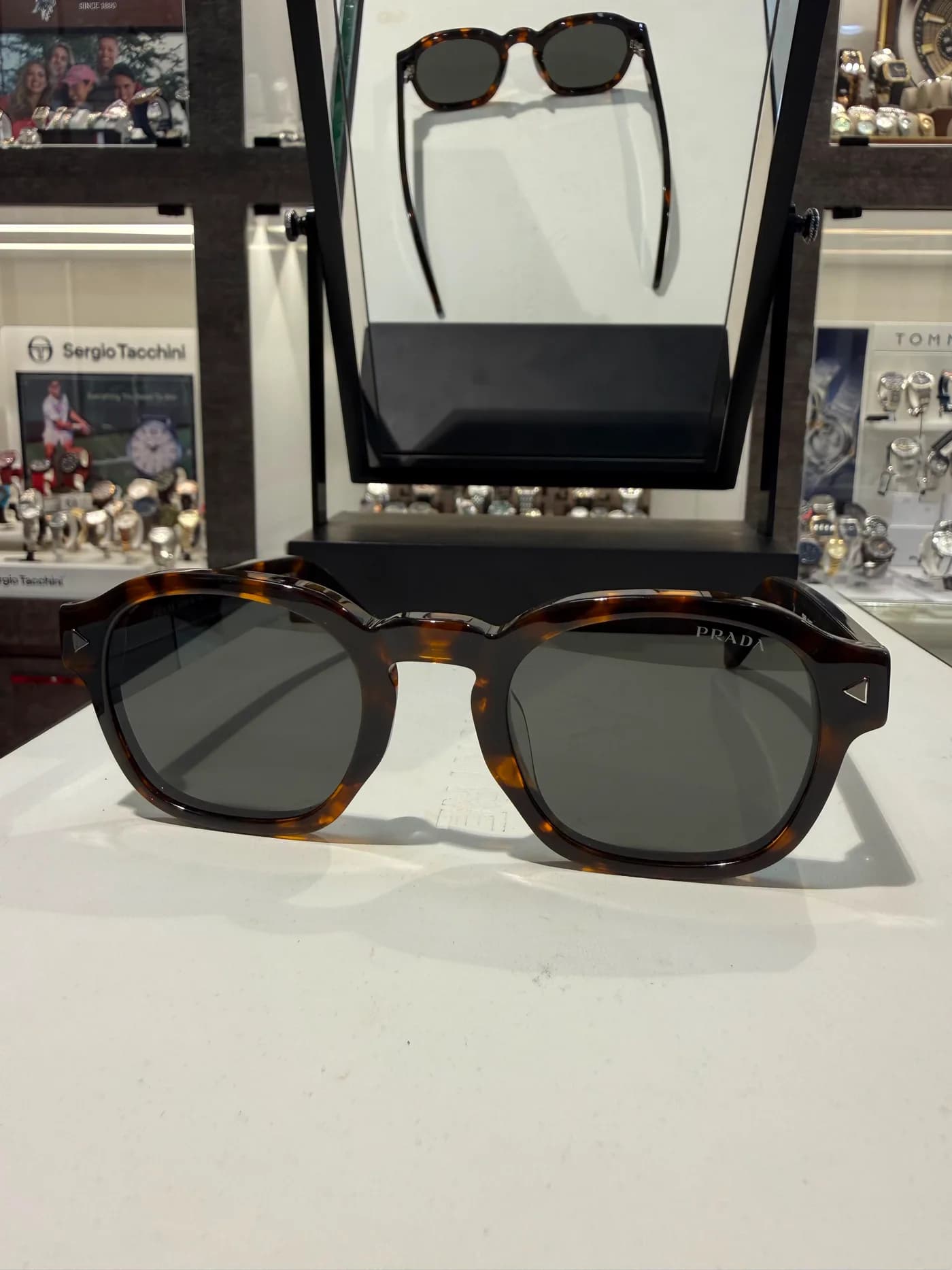 Prada PR-09