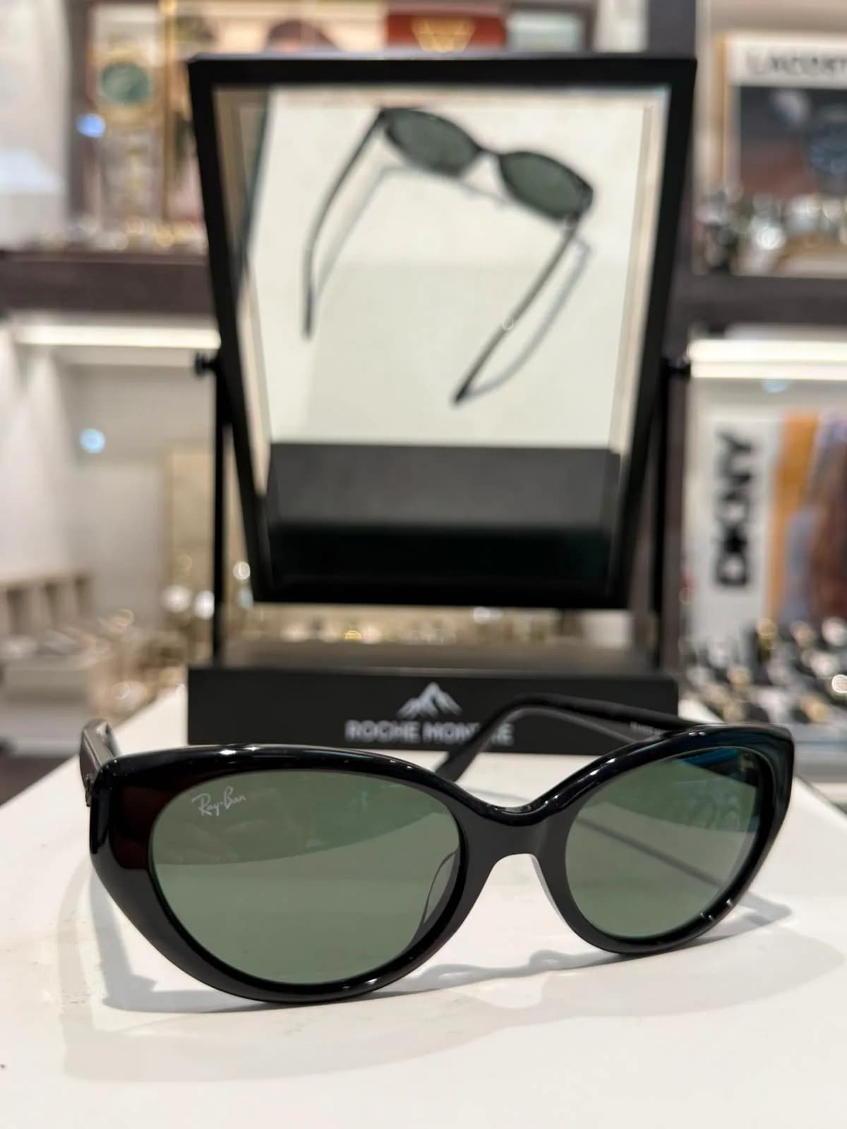 Ray-Ban RB-02