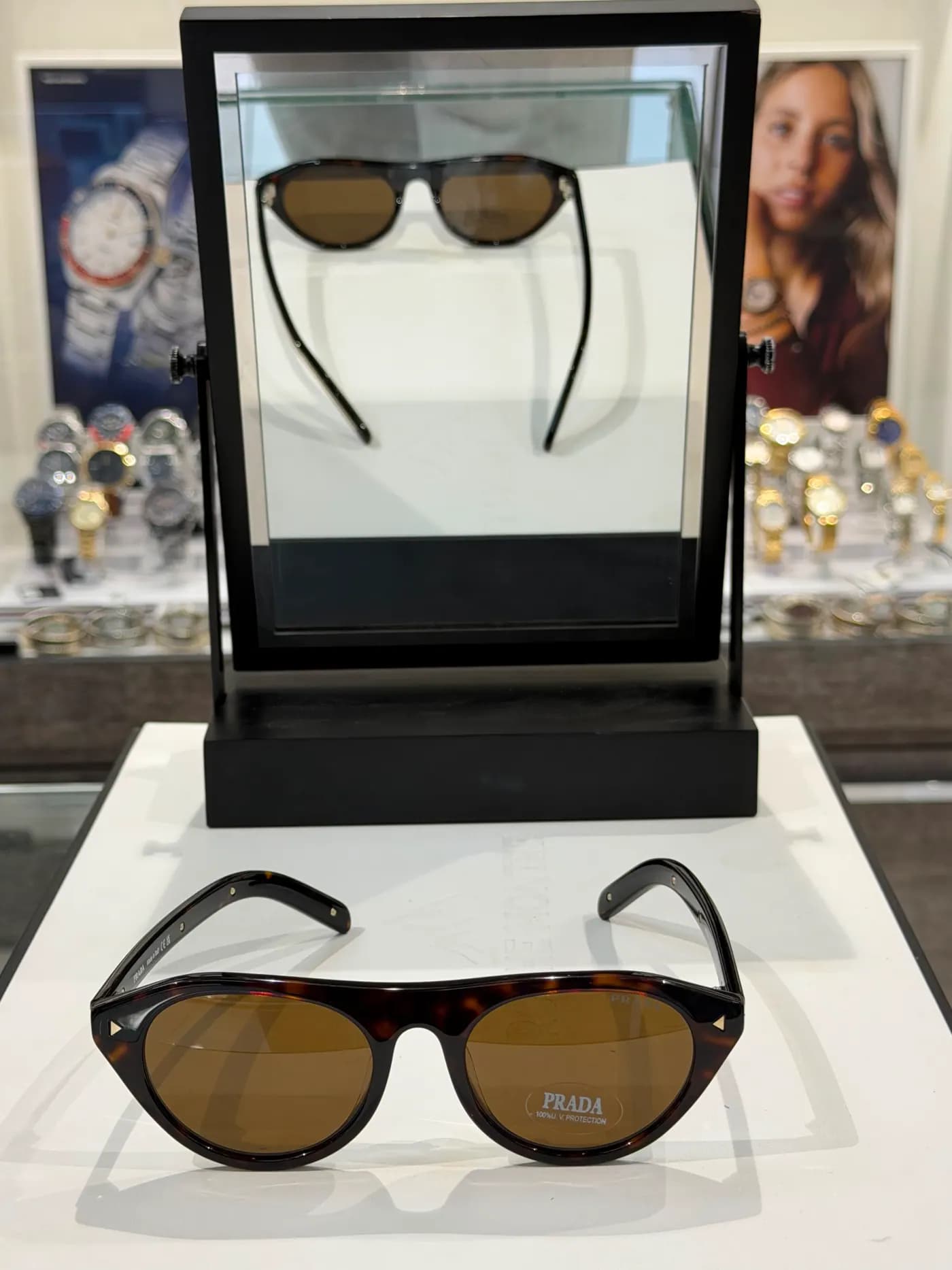 Prada PR-16