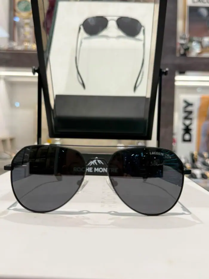 Lacoste LC-02