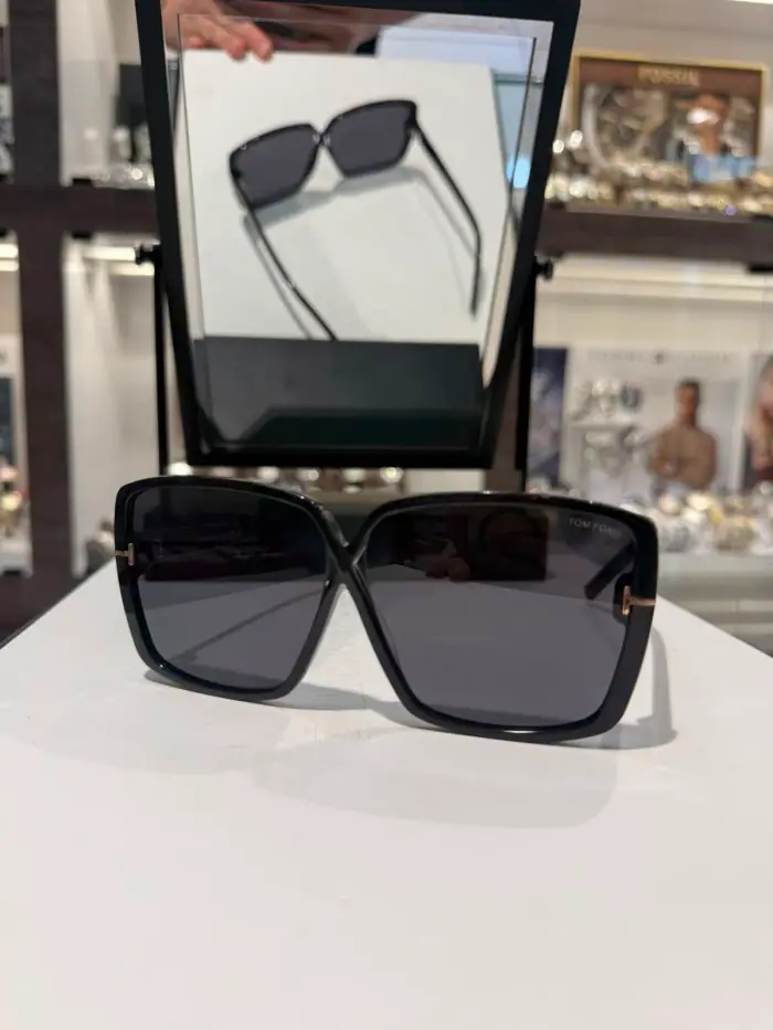 Tom Ford TF-02