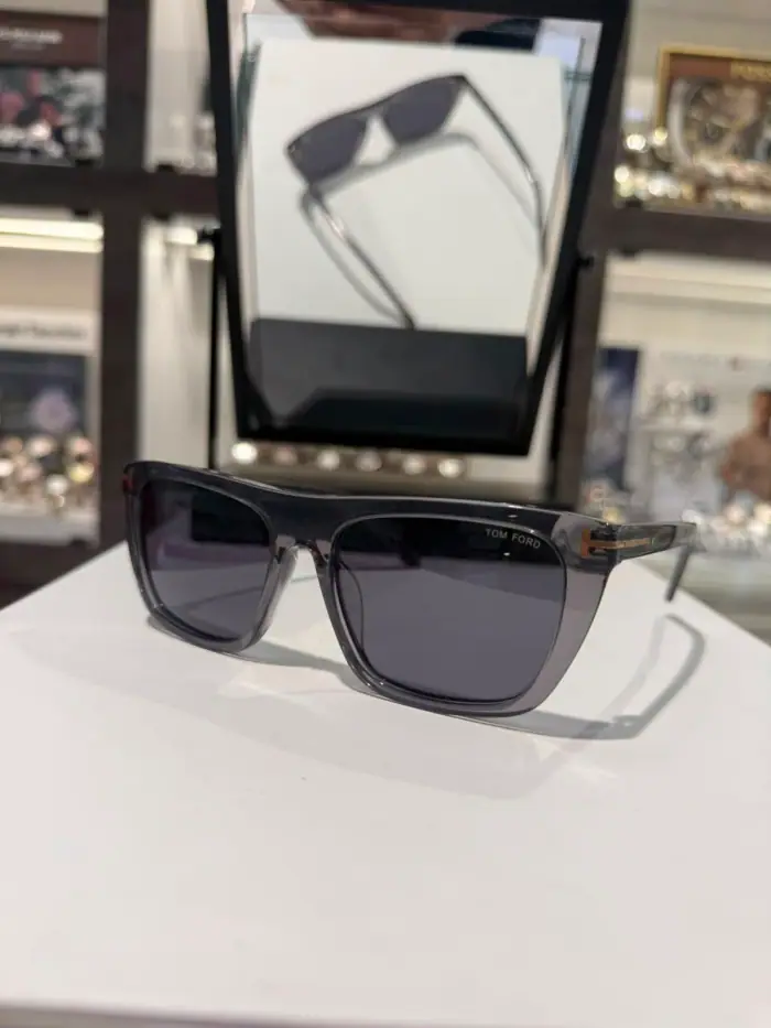 Tom Ford TF-09
