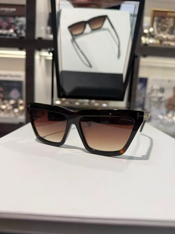 Tom Ford TF-12